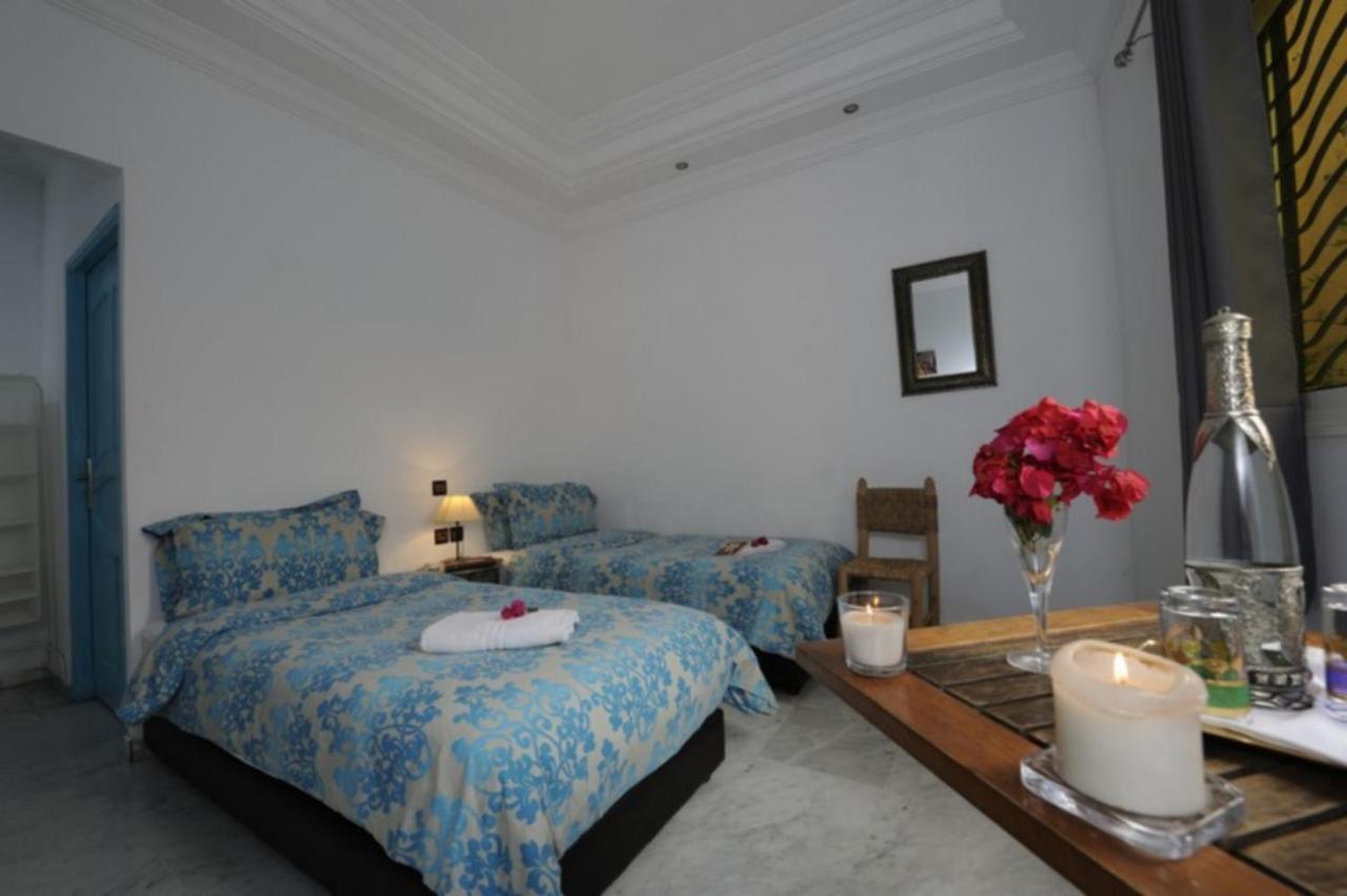Pensión Lhostel A 2*